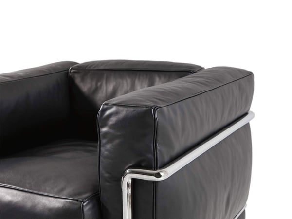 Cassina lc2 armchair — view 5
