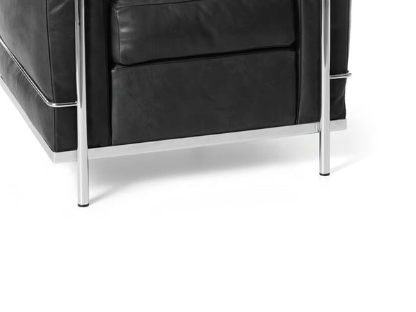 Cassina lc2 armchair — view 6